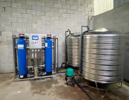 玉林市某石漆厂0.5吨反渗透纯净水设备