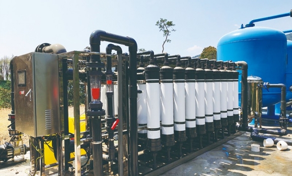 处理1000人生活用水-超滤设备解决河水净化过滤 处理量每小时40吨 